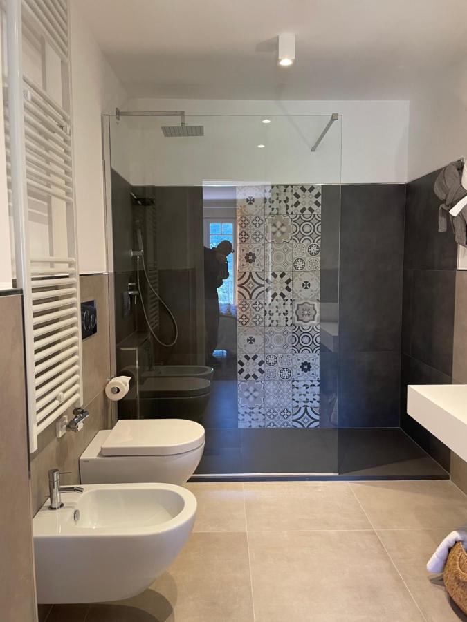 Sotto Le Stelle ...Il Mare Hotel Pietra Ligure Bagian luar foto