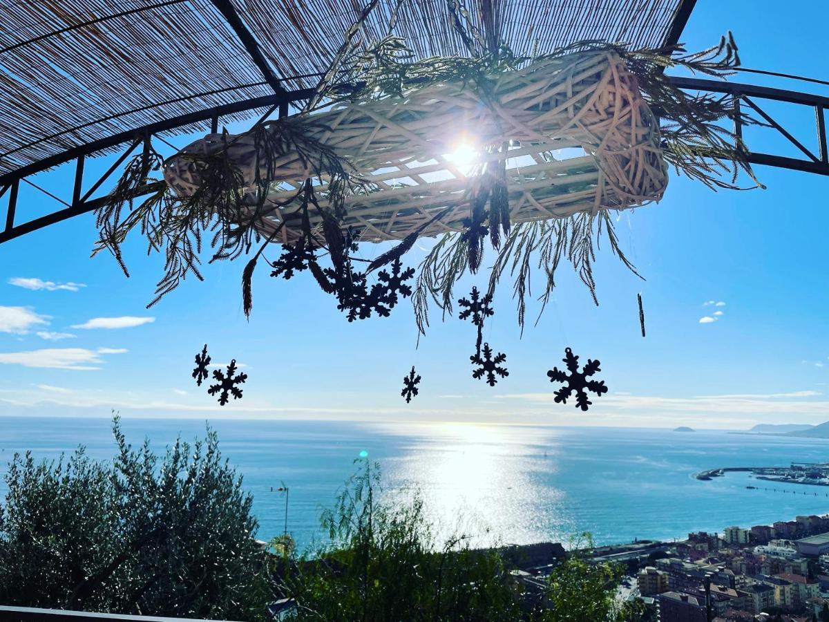 Sotto Le Stelle ...Il Mare Hotel Pietra Ligure Bagian luar foto
